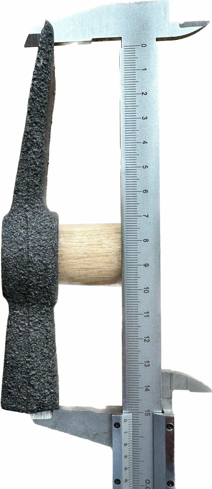 Молоток кирка деревянная ручка 400-500 гр (48)